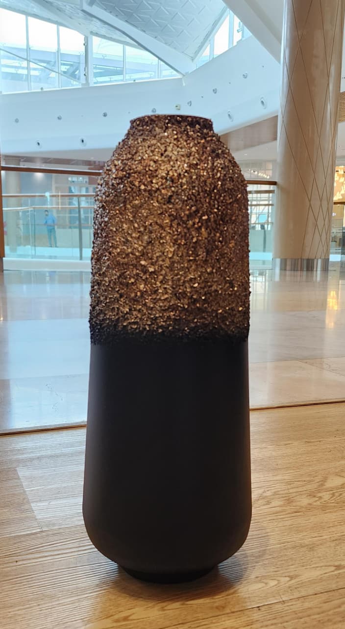 Ceramic Flower Vase Gold and Black